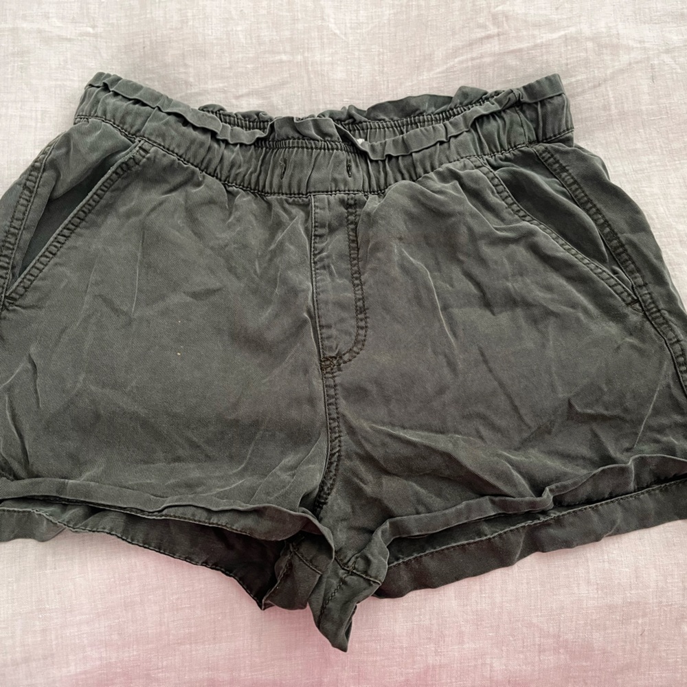 Casual green Shorts